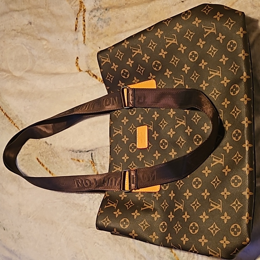 Faux Louis Vuitton tote bag, brown and tan